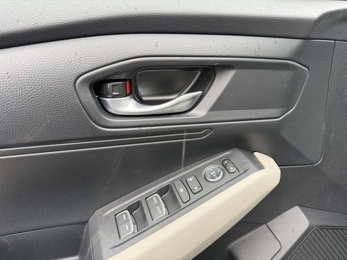 New 2026 Honda Accord LX image 13