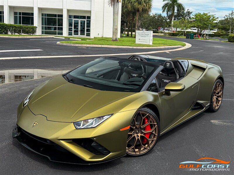 Used 2022 Lamborghini Huracan EVO RWD image 8