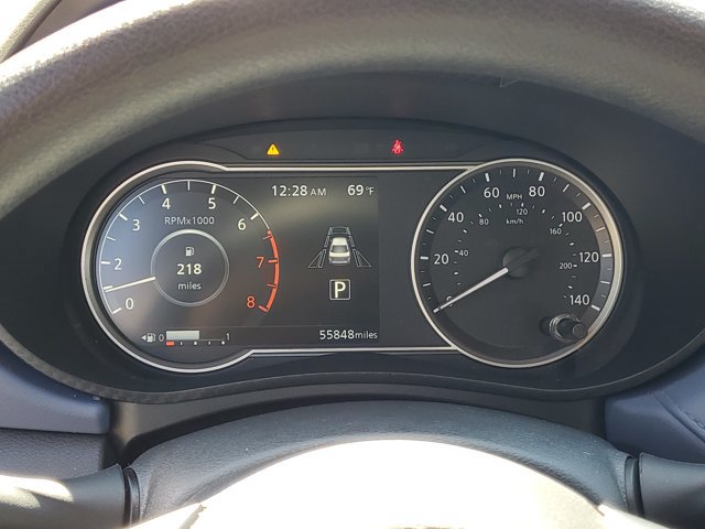 Certified 2024 Nissan Versa SV FWD image 11