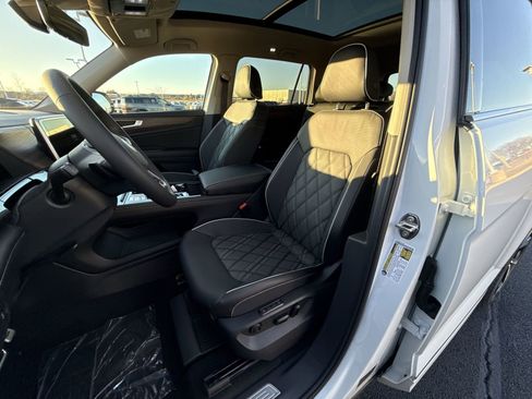 New 2026 Volkswagen Atlas SEL Premium R-Line AWD/4WD image 12