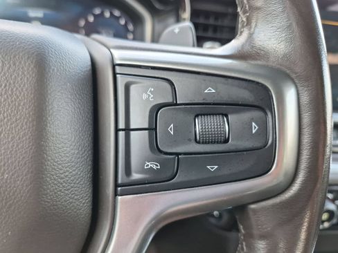 Used 2022 Chevrolet Silverado 1500 LTZ AWD/4WD image 23