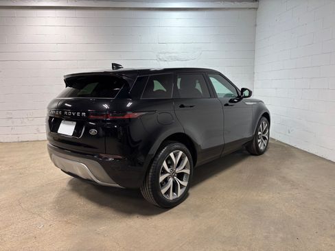 Used 2023 Land Rover Range Rover Evoque SE AWD/4WD image 6