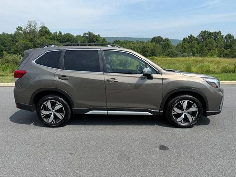 Used 2020 Subaru Forester Touring w/ Popular Package #2 AWD/4WD image 4