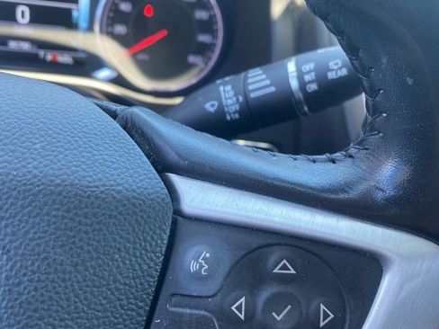 Used 2019 GMC Acadia SLT AWD/4WD image 33