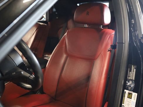 Used 2017 Rolls-Royce Ghost image 17