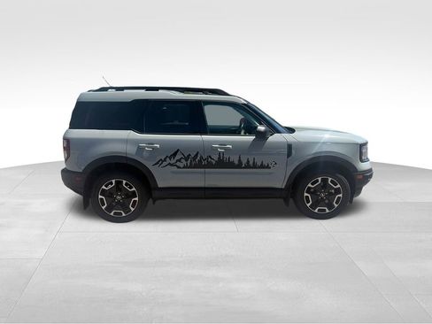 Used 2023 Ford Bronco Sport Outer Banks w/ Tech Package AWD/4WD image 7