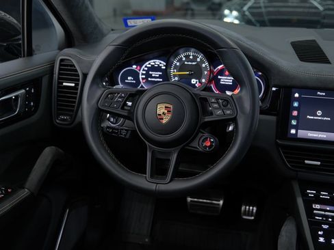 Used 2023 Porsche Cayenne Turbo GT AWD/4WD image 54