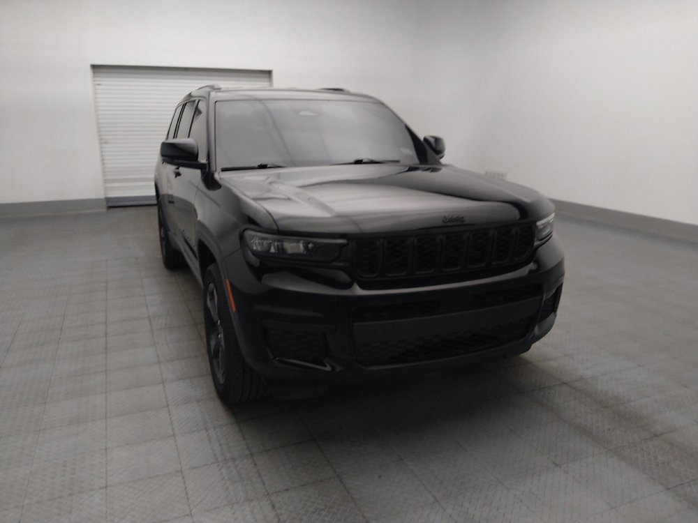 Used 2023 Jeep Grand Cherokee L Laredo RWD image 14