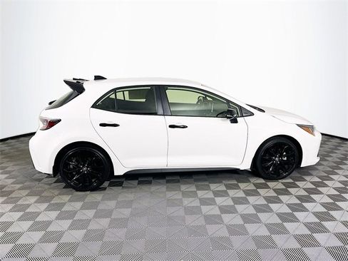Used 2022 Toyota Corolla SE image 9