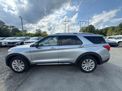Used 2022 Ford Explorer Limited w/ Hybrid Equipment Group 310A AWD/4WD image 28