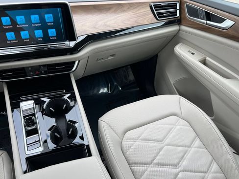 New 2026 Volkswagen Atlas SE AWD/4WD image 34