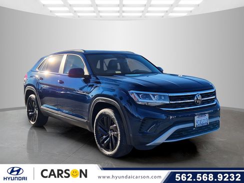 Used 2022 Volkswagen Atlas Cross Sport SE image 1