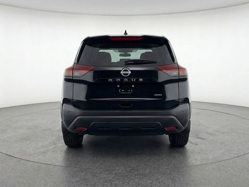 Used 2025 Nissan Rogue SV FWD image 7