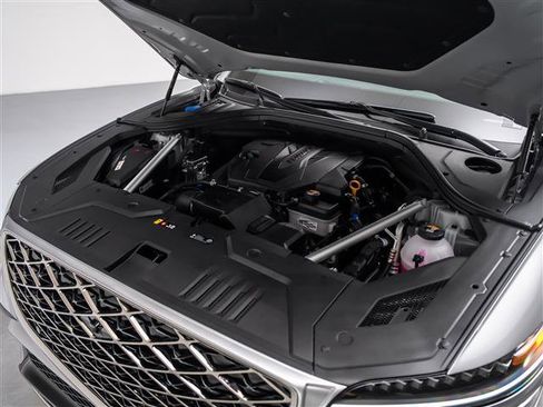 New 2026 Genesis GV70 2.5T Sport Prestige AWD/4WD image 11