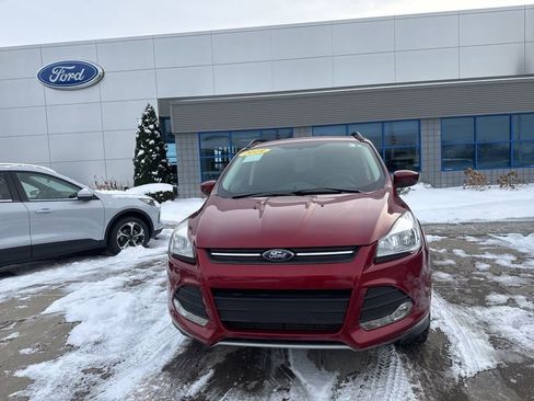 Used 2014 Ford Escape SE w/ Equipment Group 201A image 7
