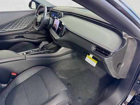 Used 2025 Dodge Charger R/T w/ Quick Order Package 25M R/T image 30