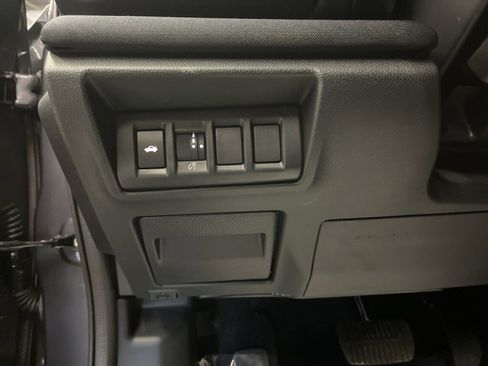 Used 2025 Subaru Legacy Premium image 12