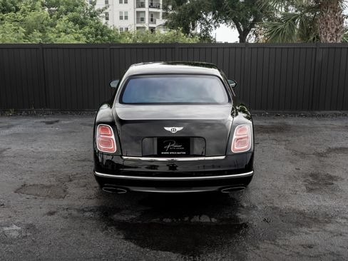 Used 2017 Bentley Mulsanne RWD image 28