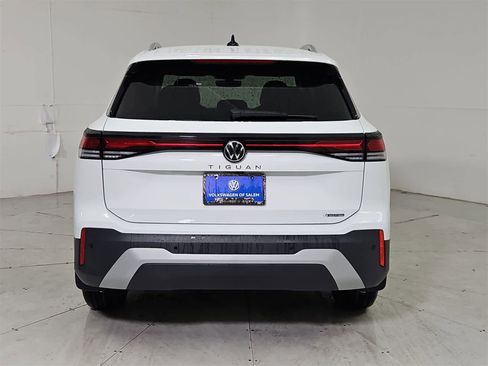 New 2026 Volkswagen Tiguan S image 5