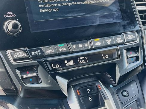 Used 2024 Honda Odyssey Sport image 16