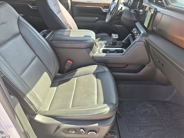 Used 2023 GMC Sierra 1500 Denali w/ Technology Package RWD image 14