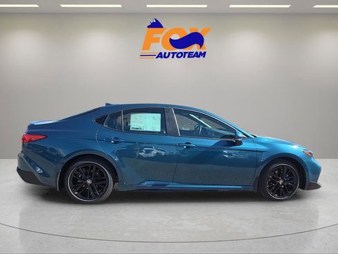 Used 2026 Toyota Camry SE w/ Multimedia Upgrade Package image 5