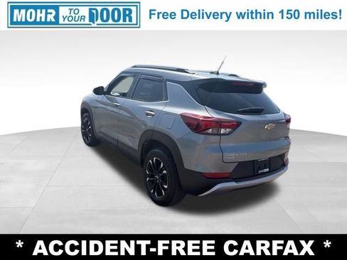 Used 2023 Chevrolet TrailBlazer LT w/ Convenience Package image 3