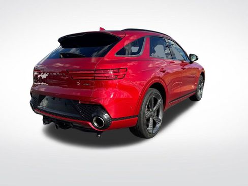 Used 2023 Genesis GV70 2.5T w/ Sport Prestige Package image 3