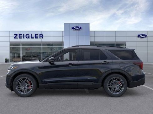 New 2026 Ford Explorer ST w/ Sun And Sound Package image 3