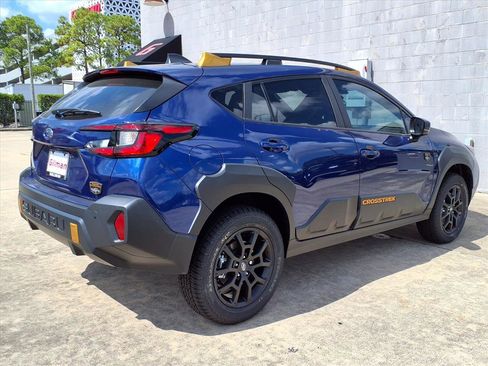 New 2025 Subaru Crosstrek 2.5i Wilderness w/ Crosstrek Mirror Package image 17
