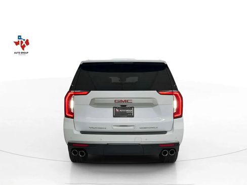 Used 2024 GMC Yukon XL Denali w/ Advanced Technology Package RWD image 9
