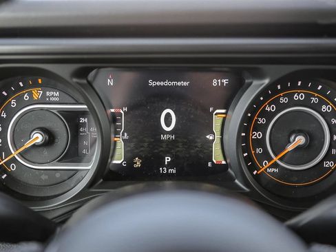 New 2026 Jeep Gladiator Rubicon AWD/4WD image 23