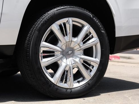 Used 2021 Chevrolet Suburban High Country RWD image 64