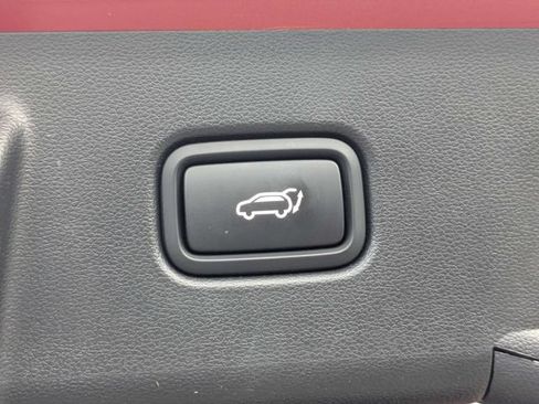 Used 2023 Hyundai Tucson Limited w/ Cargo Package FWD image 13