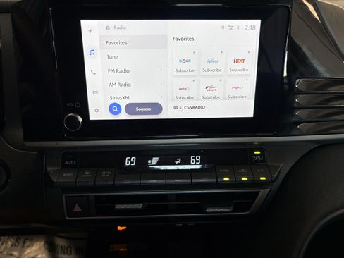 Used 2025 Toyota Camry LE FWD image 14
