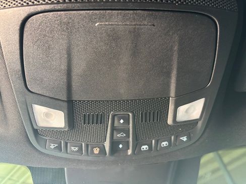 Used 2021 Ford Expedition XLT AWD/4WD image 17