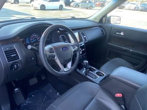 Used 2019 Ford Flex Limited image 12