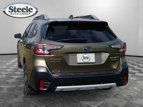 Used 2022 Subaru Outback Touring w/ Popular Package #2 AWD/4WD image 2
