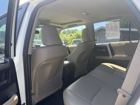 Used 2017 Toyota 4Runner Limited AWD/4WD image 18