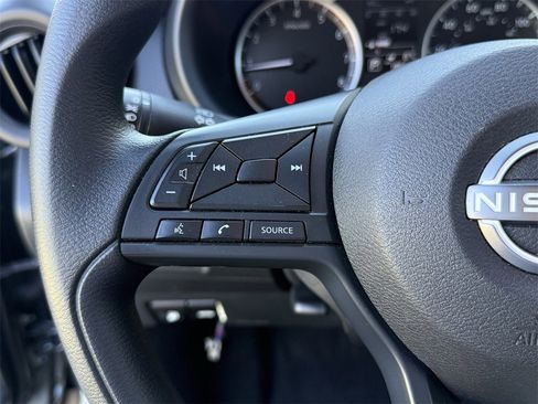 Used 2024 Nissan Kicks S image 21