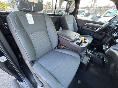 Used 2024 RAM 3500 Tradesman image 27