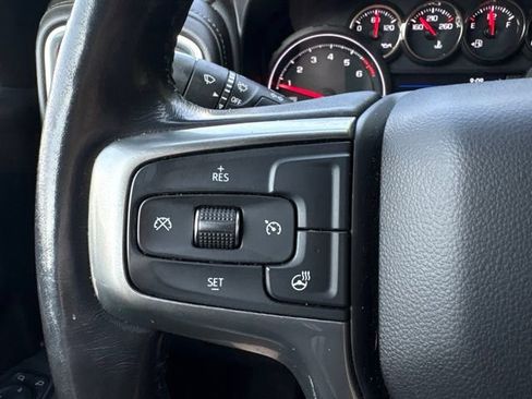 Used 2021 Chevrolet Silverado 1500 LT Trail Boss w/ Bed Protection Package AWD/4WD image 9