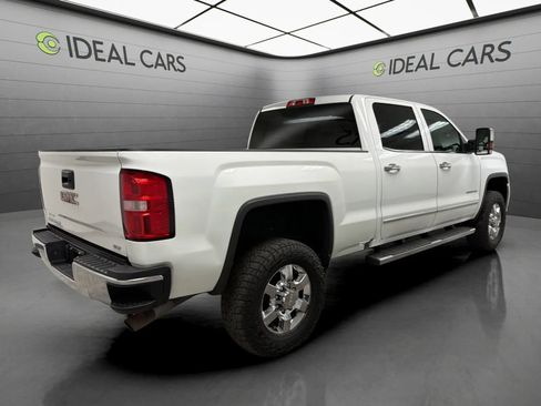 Used 2017 GMC Sierra 2500 SLT AWD/4WD image 5