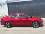 Used 2023 Hyundai Elantra SEL w/ Convenience Package image 3