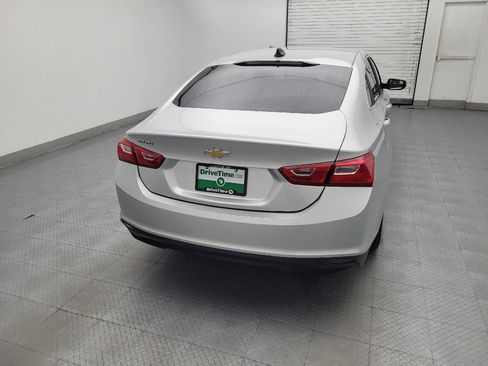 Used 2021 Chevrolet Malibu LS FWD image 7