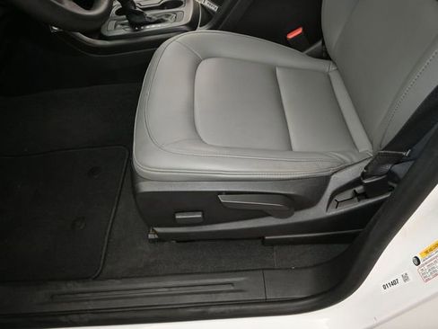 Used 2020 Chevrolet Colorado W/T w/ WT Convenience Package image 10