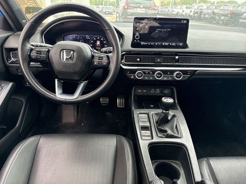 Used 2024 Honda Civic Sport Touring image 5