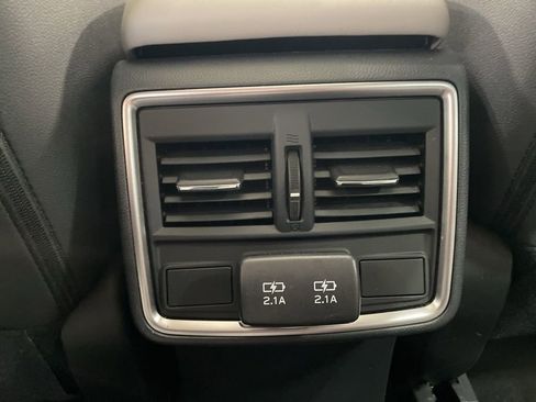Certified 2023 Subaru Forester Premium AWD/4WD image 18