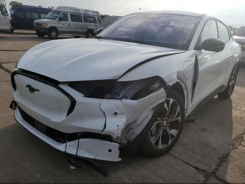 Used 2021 Ford Mustang Mach-E Premium AWD/4WD image 49