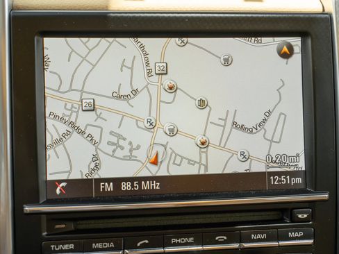 Used 2013 Porsche Cayenne AWD/4WD image 27